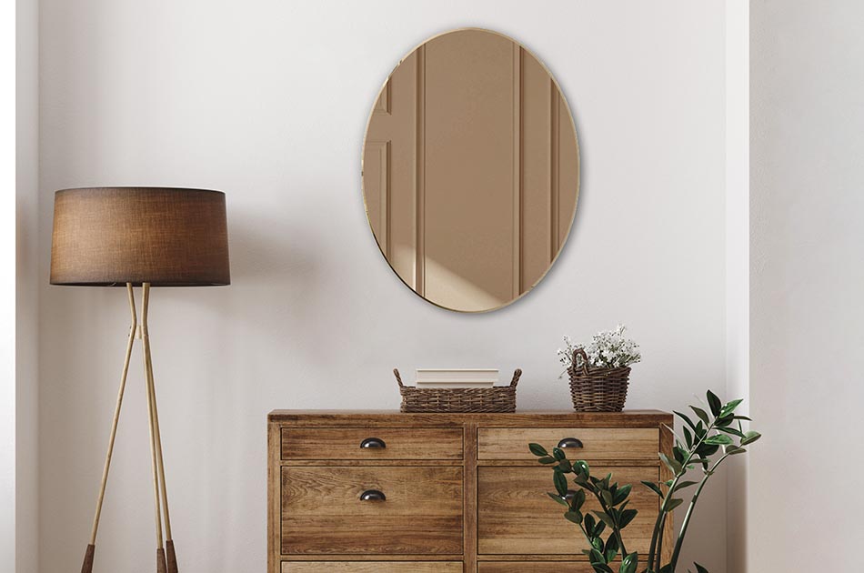 A made-to-measure mirror is the ideal solution for those who want a perfect fit. Available in a variety of sizes, our made-to-measure mirrors will add a unique touch to any interior. Choose the size you want!
