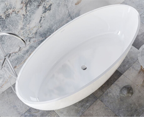 MADONNA Bathtub